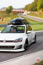 Volkswagen Golf GTI RS on Vossen Wheels (VPS-317) 2016 года